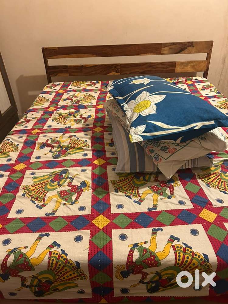 Wakefit cot and mattress