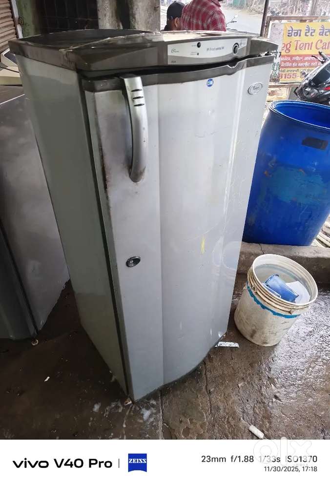 Whirlpool fridge single door