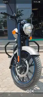 Royal Enfield Classic 350 Gun Metal Grey