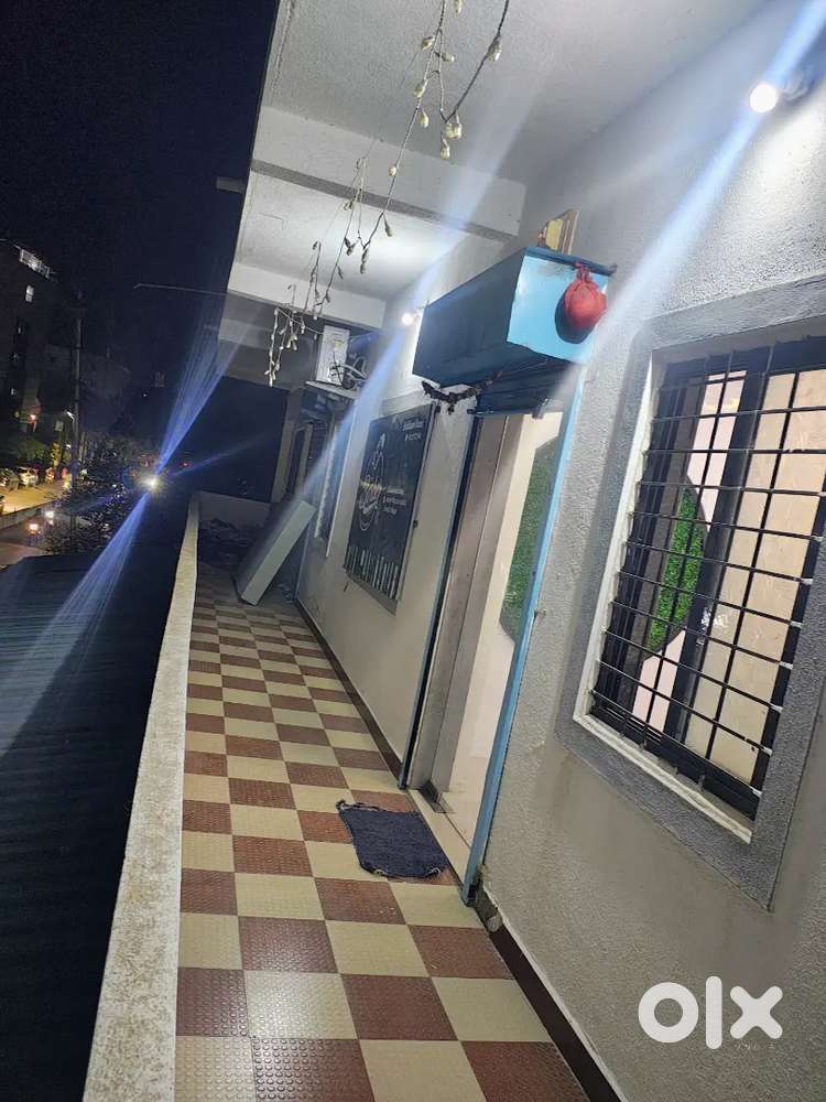Shop on rent