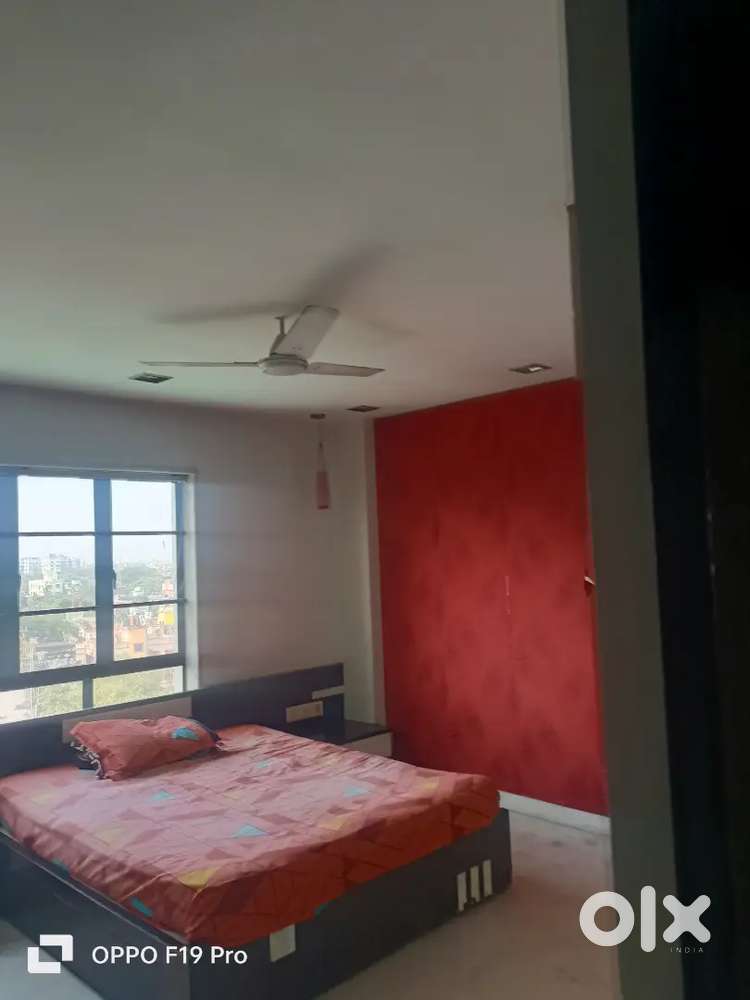 Full bagan 2500 sq ft flat for sale