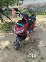 EV scooty praise pro