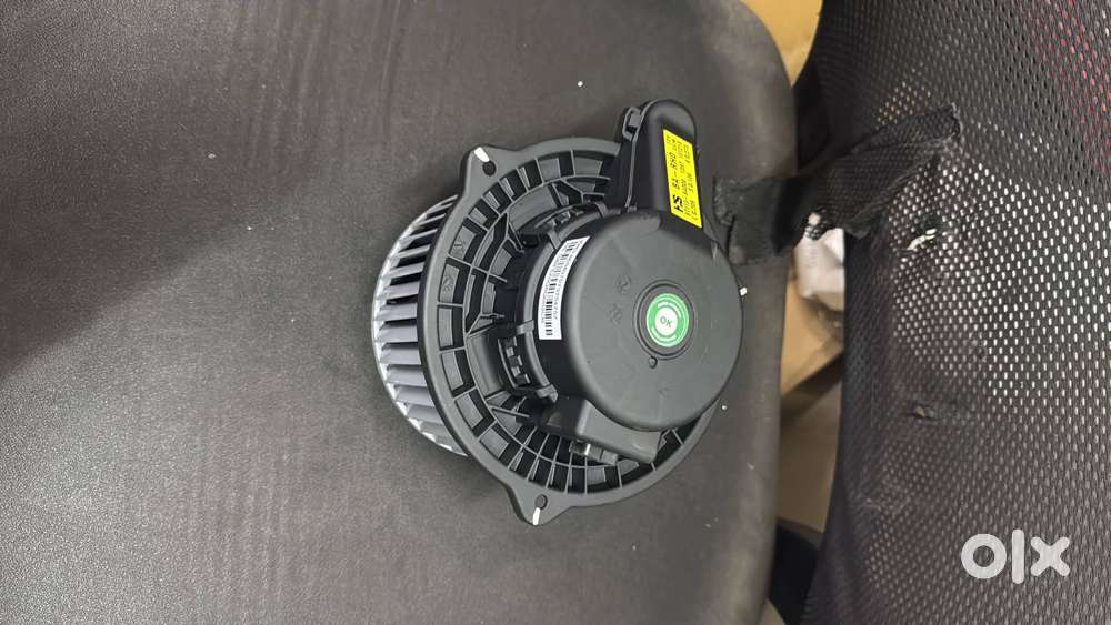 HYUNDAI AURA CAR AC BLOWER MOTOR NEW ORIGINAL.