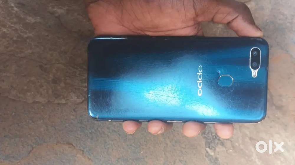 मोबाईल फोन कंडिशन सेल्फी कॅमेरा बंद आहे ऑल वर्किंग