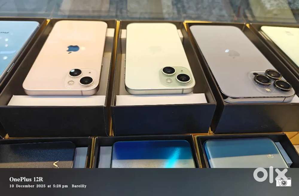 Mobile Shop ke liye Sales Girl chaiye