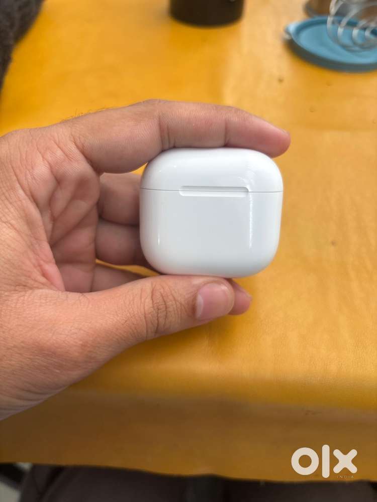 Apple Airpods 4