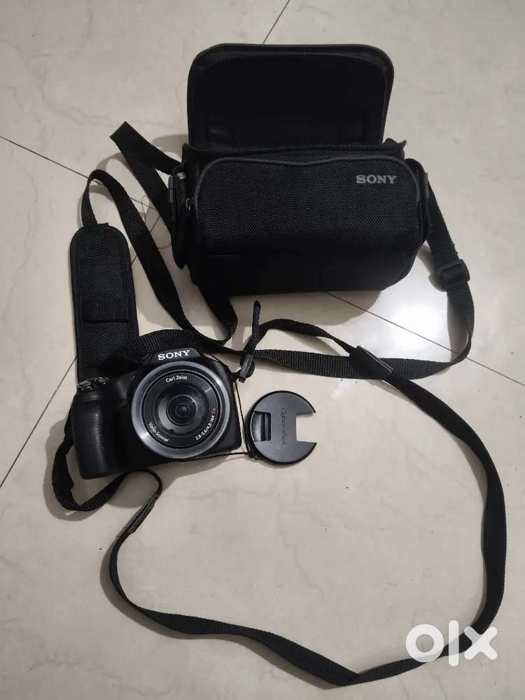 Sony full hd movie camera lcd