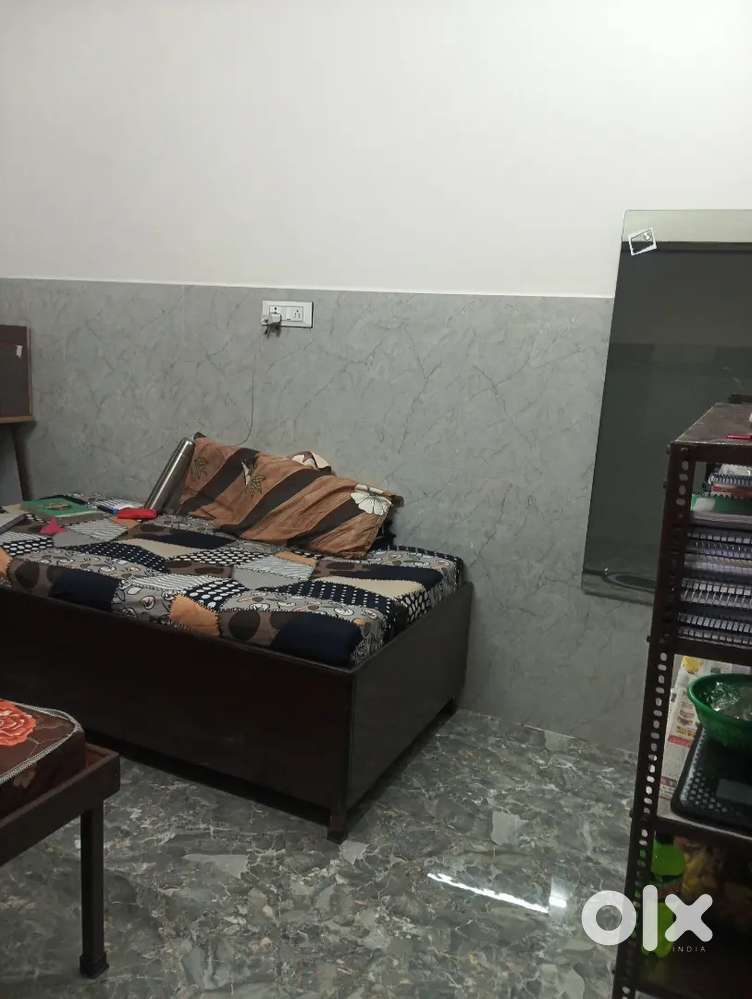 Rent - 3000 only (no maintenance fees )