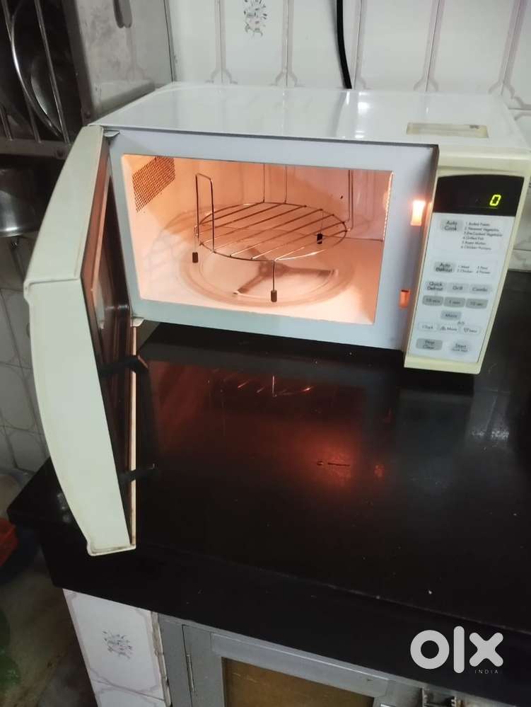 Microwave LG 28 L