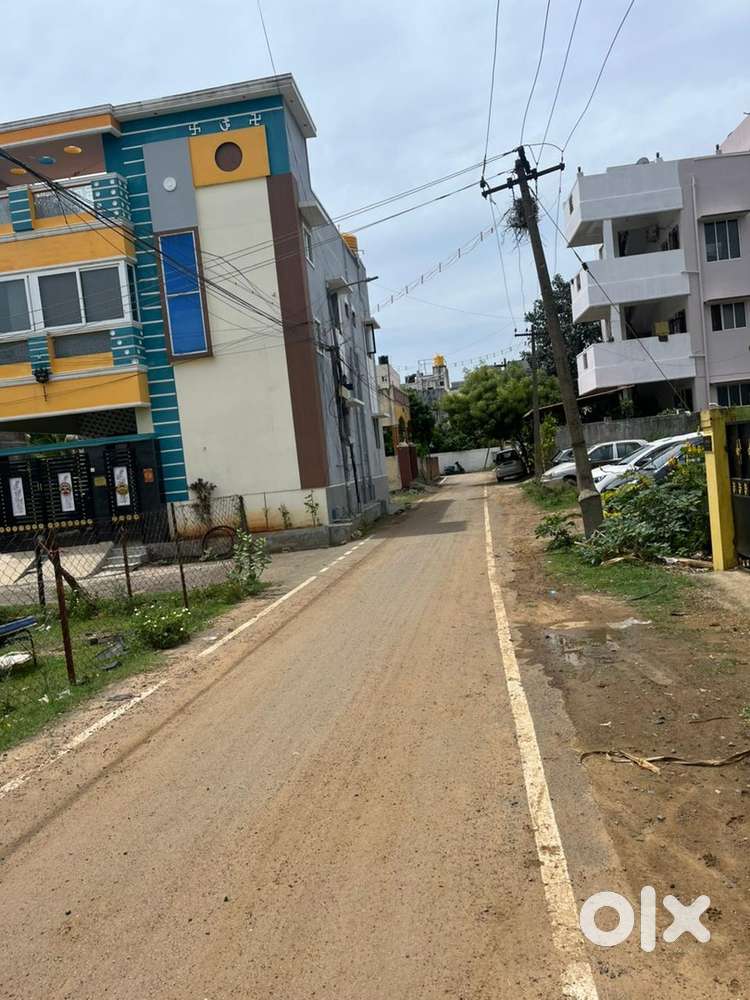 Plot for sale in Lakshmipuram