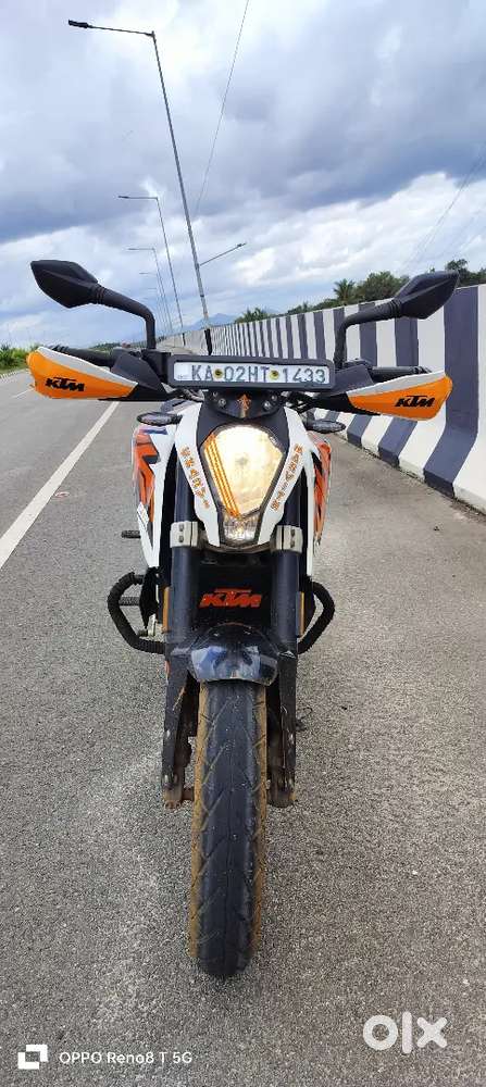 Ktm duke 200