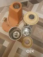 Mixer grinder in working condition