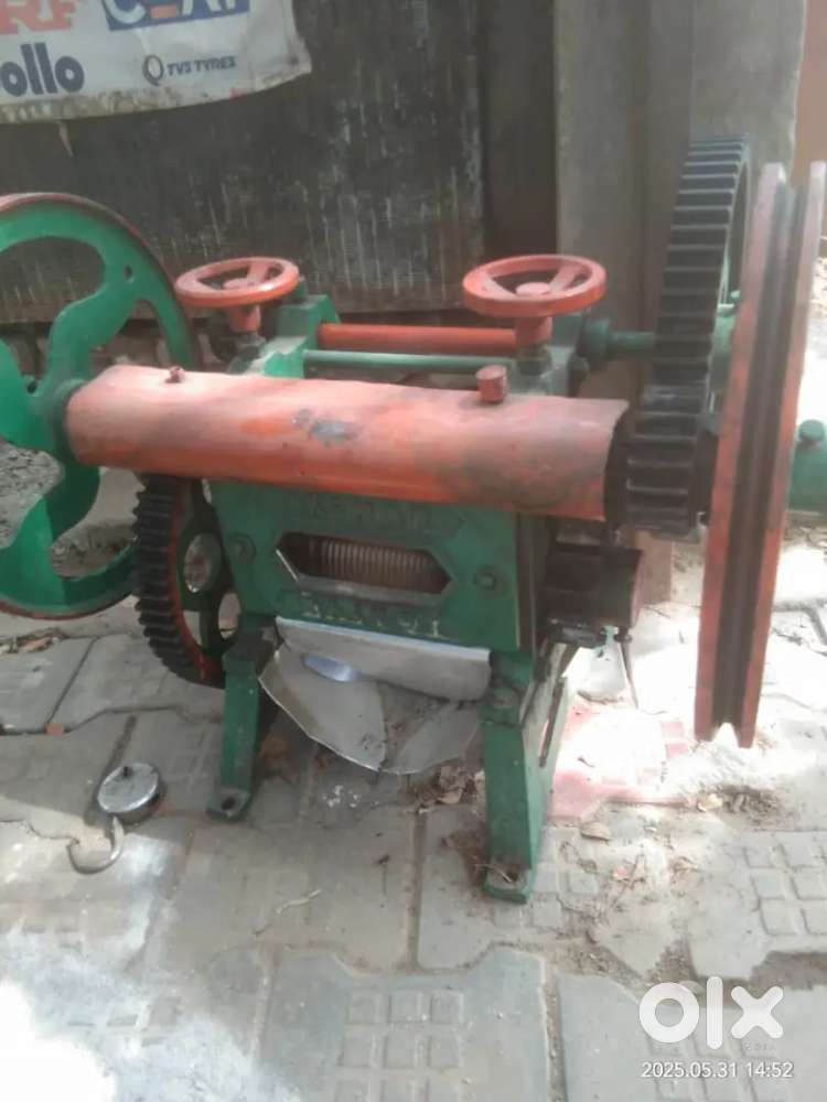 RAJKOT SUGARCANE MACHINE
