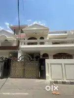 2 bhk kothi ff At model town extension