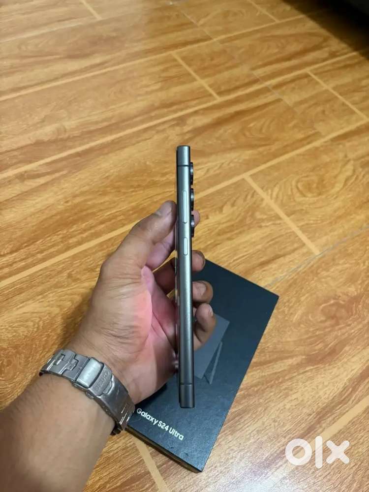 Samsung galaxy S24 ultra 12/256gb