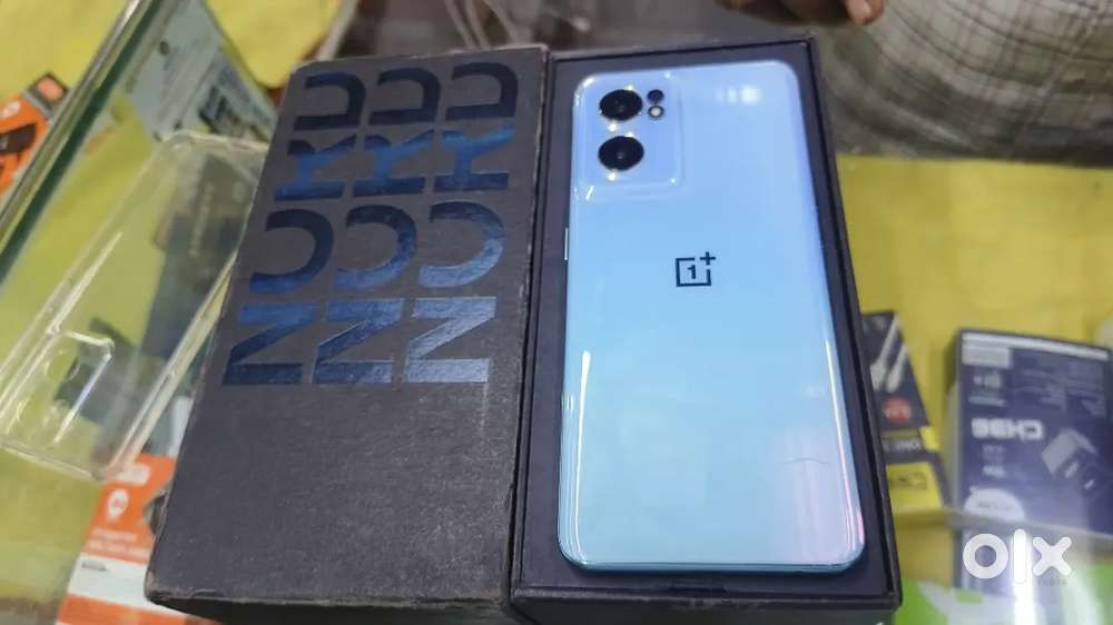 One plus nord ce2  5g  8/128