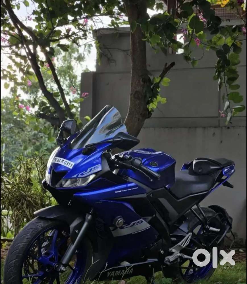 Yamaha R15 V3