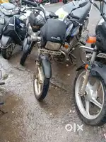 splender plus, well maintain at kamshet