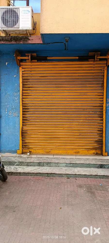 Rent for shop or office