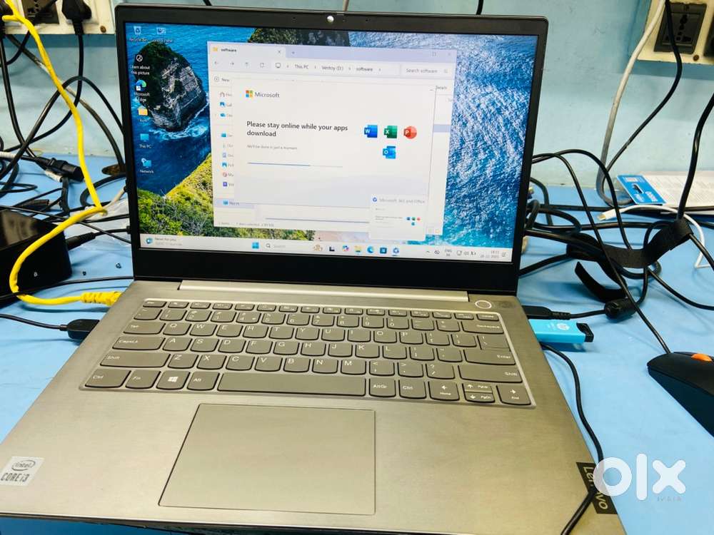 I3-10th gen (8,256gb nvme ssd)