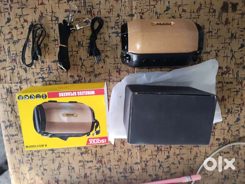 Bluetooth Speakers and Radio