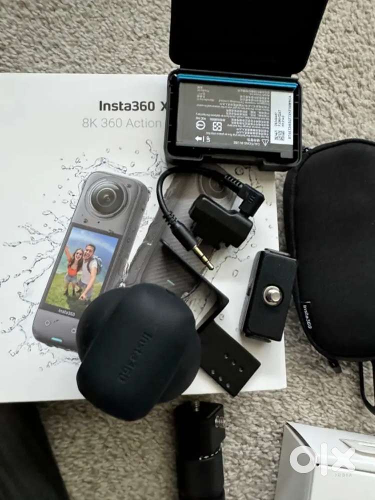 Insta360 X4 Camera Bundle With Additional Accessories