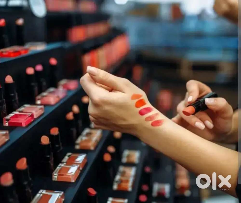 Required Female Beauty Advisor @ Branded Company