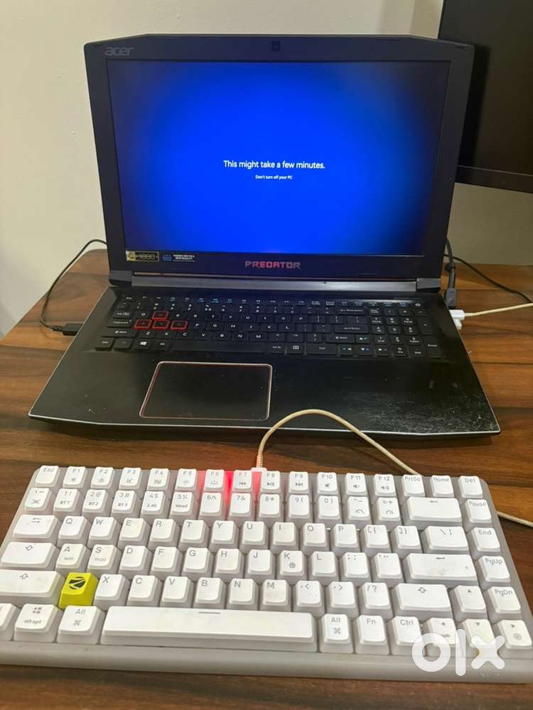 Predator Laptop with graphics 4080Ti with mechanical keyboard, mouse