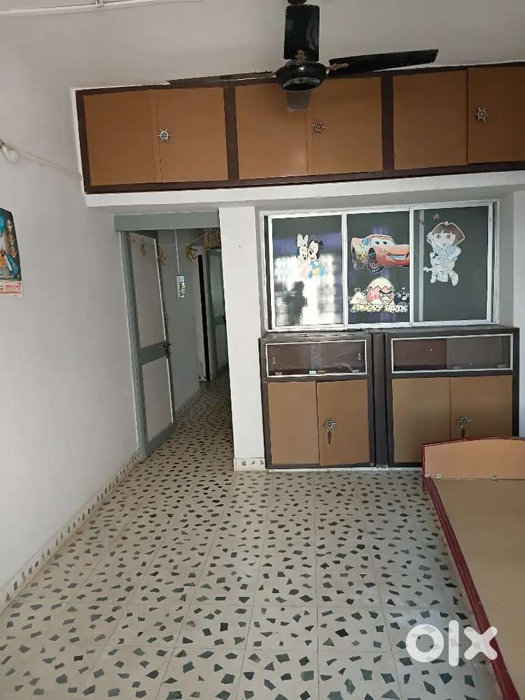 2BHK first floor with one store room house for rent