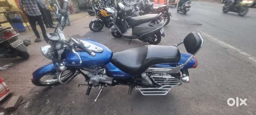 Urgently for sale Avenger 220 DTSi