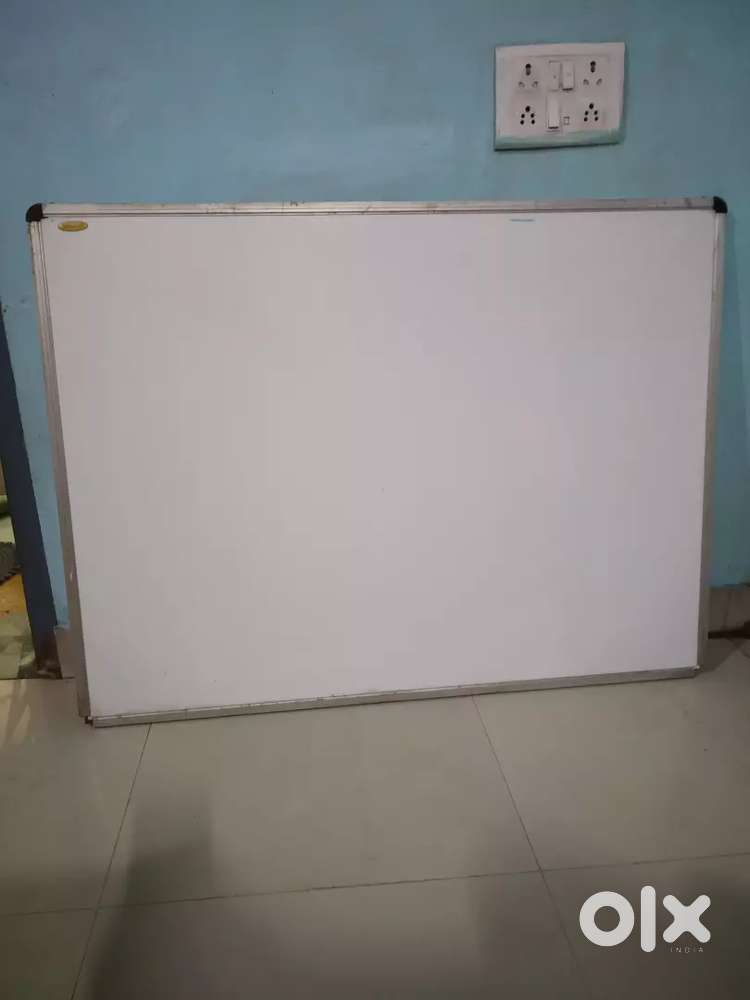 Whiteblash   Magnetic White board