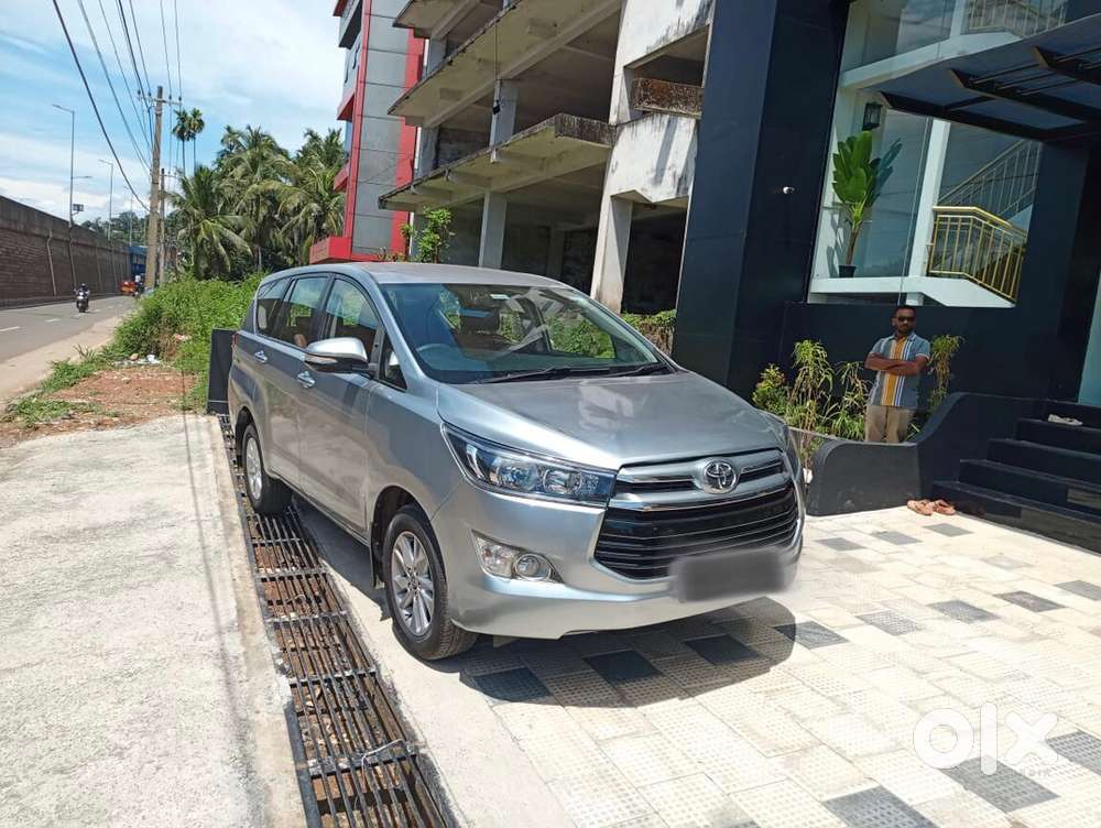 Toyota Innova Crysta 2017