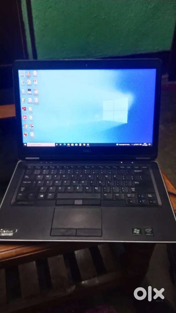 DELL Latitude E7440