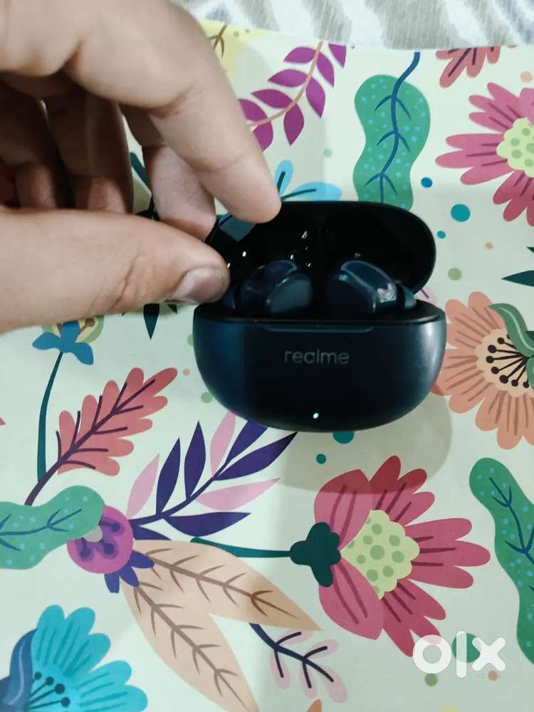 Realme t110 earbud