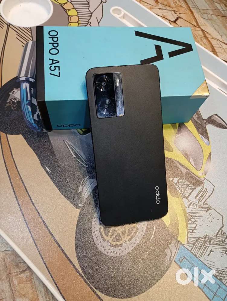 OOPO A57  4+4/64   good condition