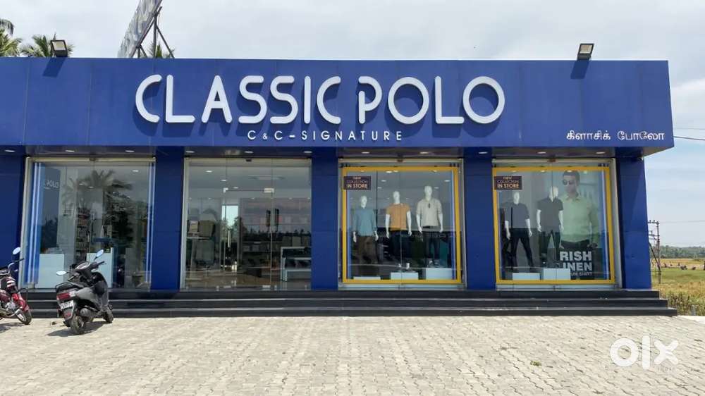 Wanted Sales person for apparels showroom