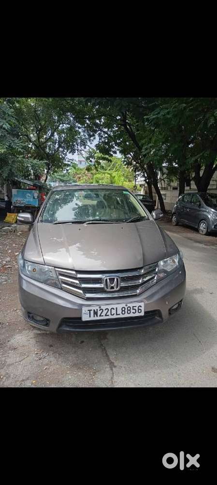 Honda City V AT Sunroof, 2013, Petrol
