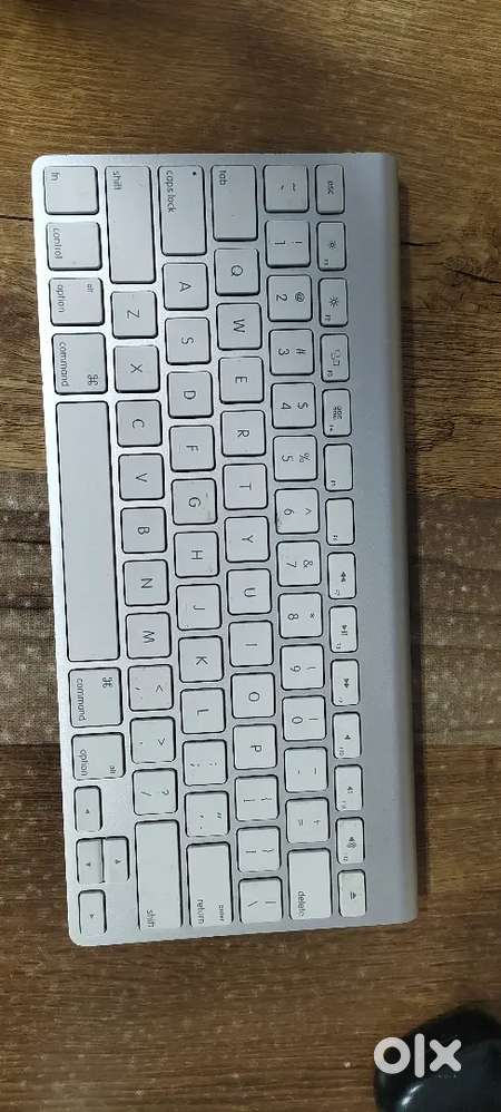 Apple magic keyboard and magic mouse 1 for 3000