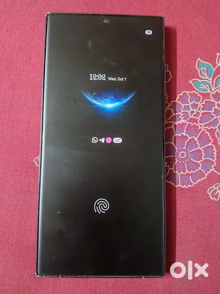 Samsung S23 Ultra with box gud condition