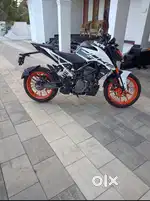 KTM/Duke 200