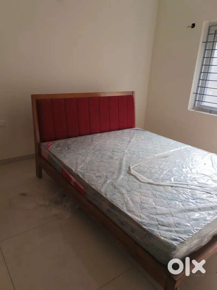 Semi furnished house 1 BHK Pandeshwar