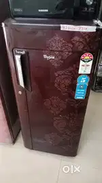 PREMIUM USED FRIDGE AVAILABLE AND WASHING MACHINE