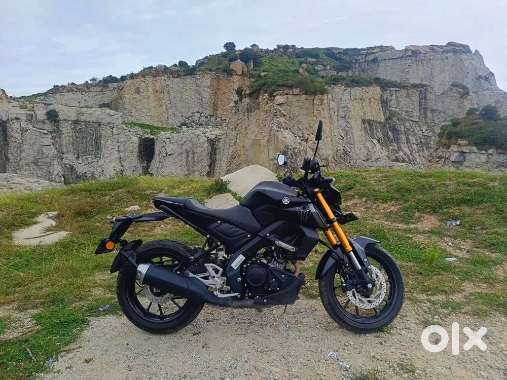 Yamaha MT15-Black Metallic