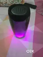 Jbl pulse 4 in excellent condition