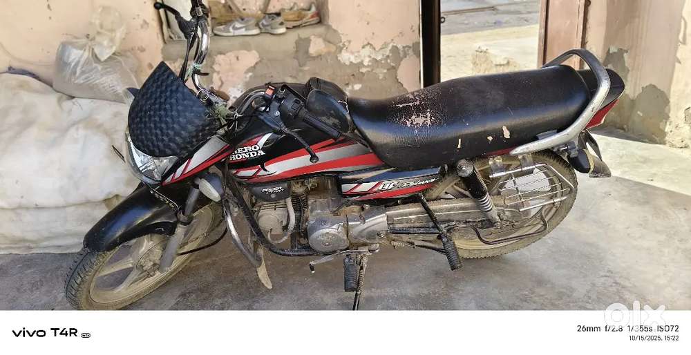 Hero honda cd deluxe