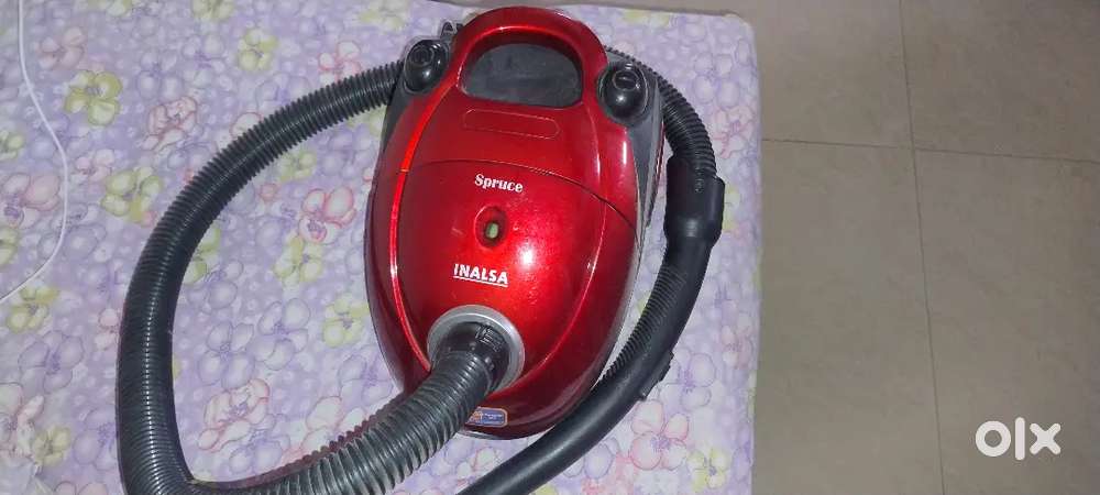 Vaccum cleaner for sale 1200 watts