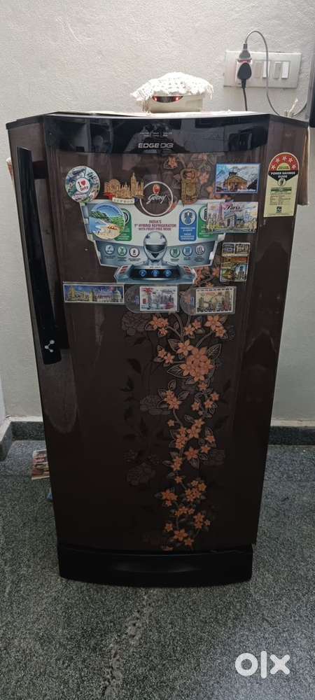 Godrej edge digi 192 litres fridge