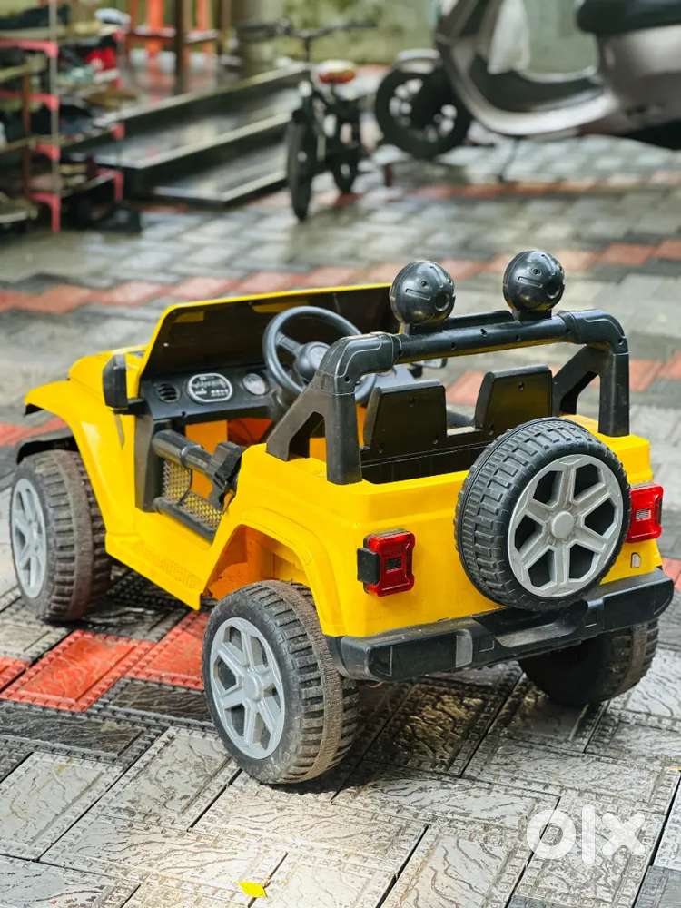 Kids electric car