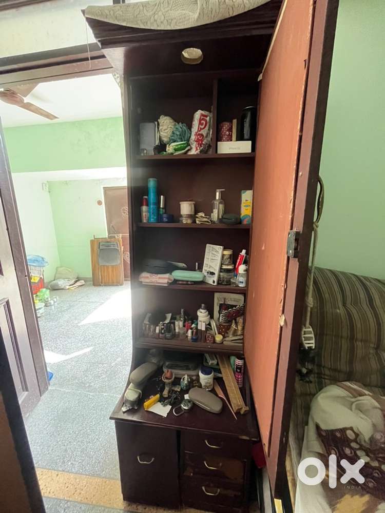 dressing table,1 table, plastic chair, kitchen rac, sofa