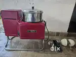 SANTA WET GRINDER with accessories.